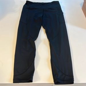 Zyia leggings with pockets